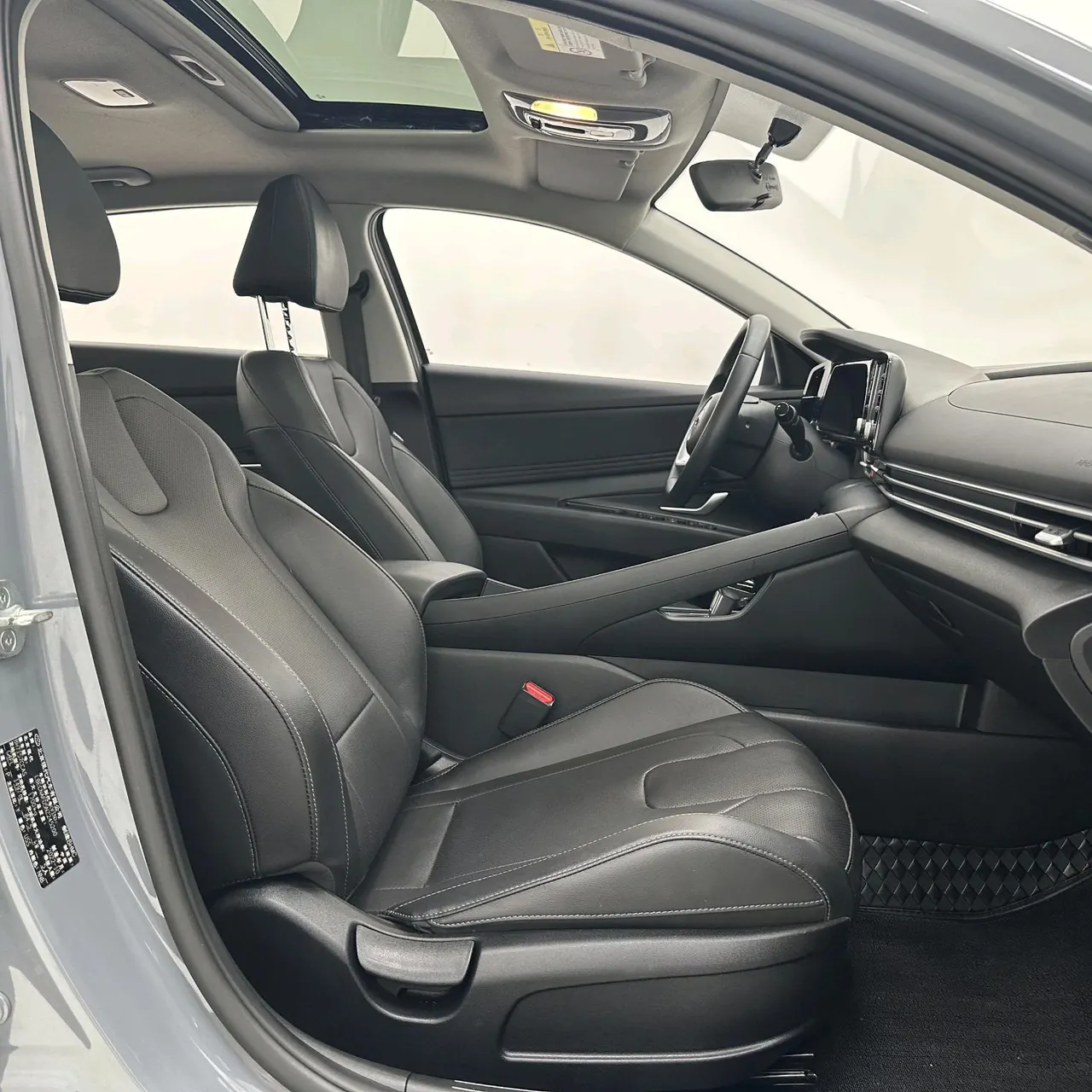Hyundai 2022 Elantra-sedan 1.5 stepless GLX elite automatic gear 3