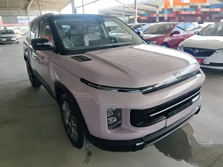 Geely ICON 2026 Chocolate 1.5TD Alcohol Edition 4