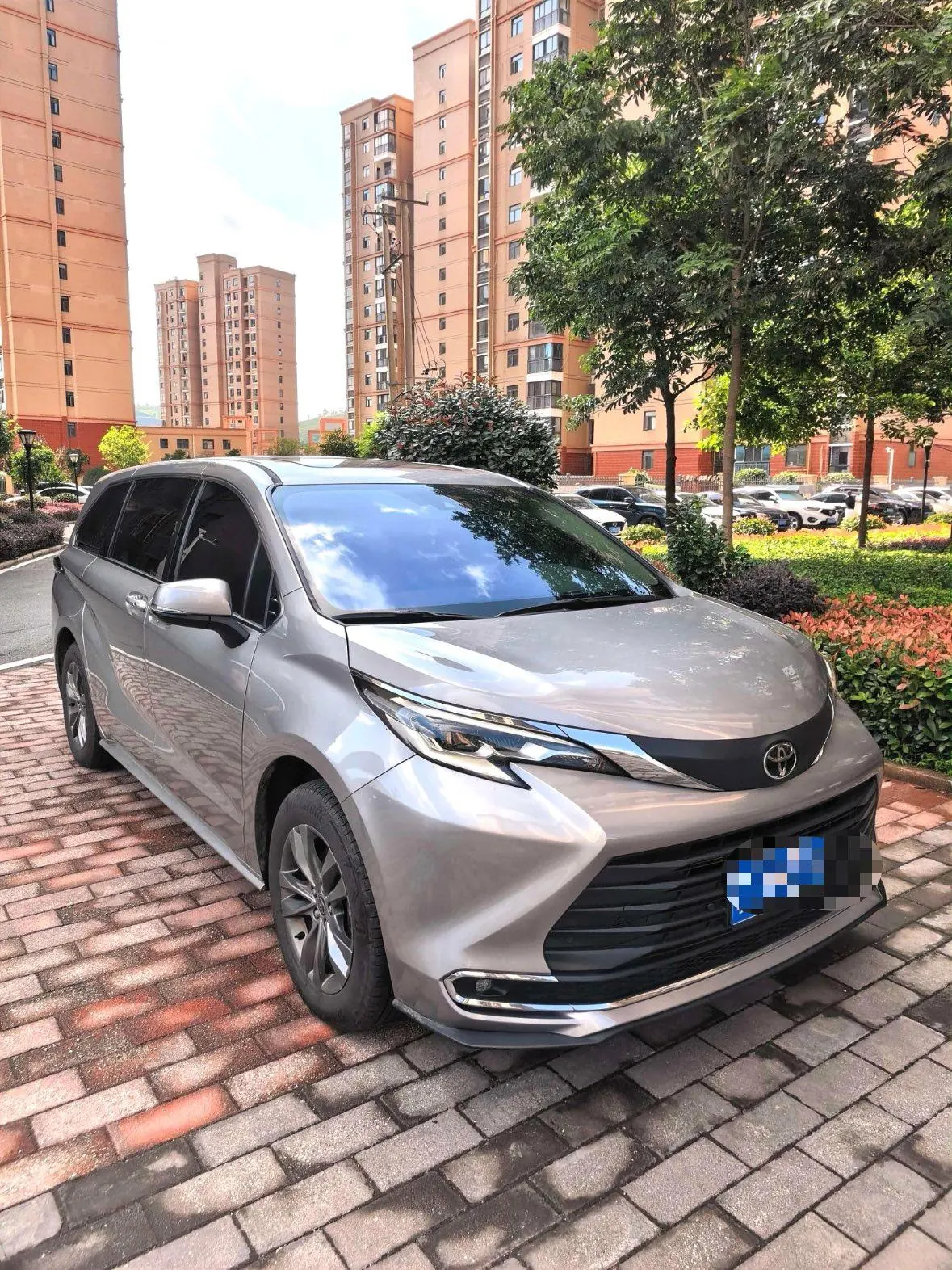 Toyota 2026 Sana 2.5 Stepless Two-Drive Comfort Edition Automatic Transmission 6
