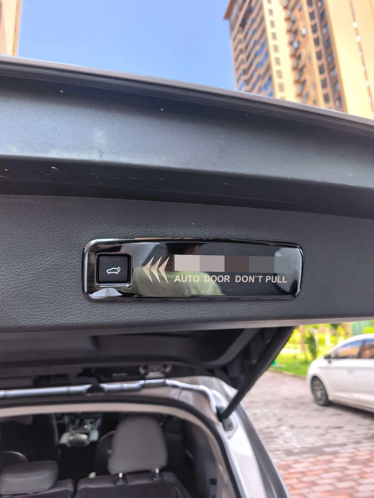 Toyota 2026 Sana 2.5 Stepless Two-Drive Comfort Edition Automatic Transmission 9