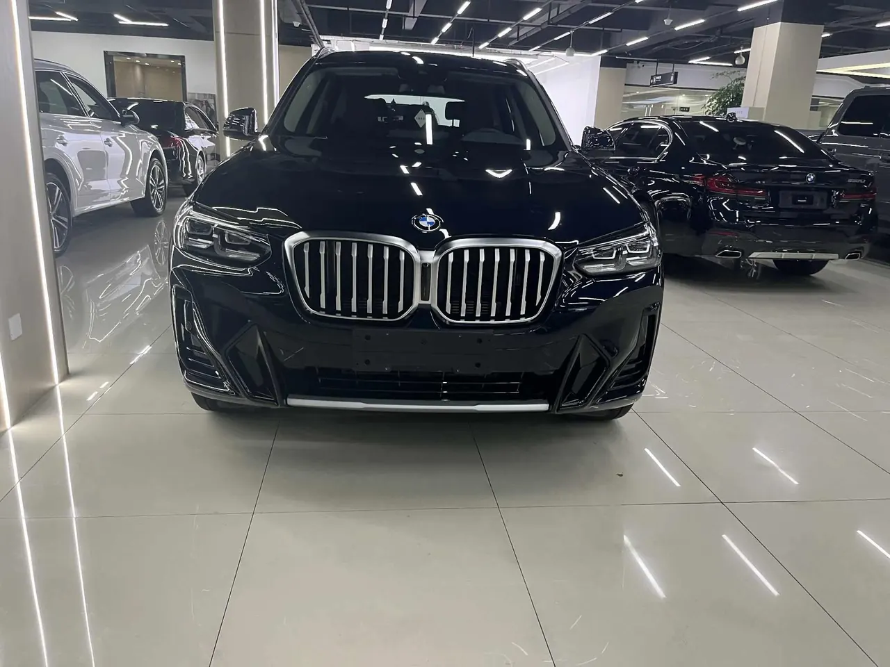 BMW 2022 X3 xDrive25i 2.0T M sports suit automatic gear 2