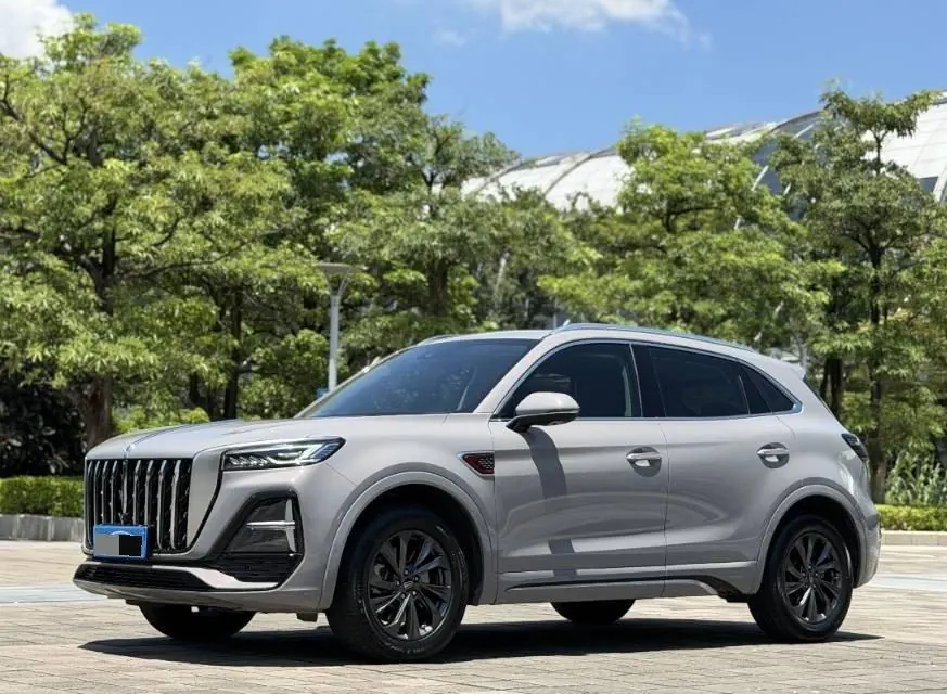 HongQi 2023 HS5 2.0T Flag Enjoy Pro Edition Automatic Gear - View 1