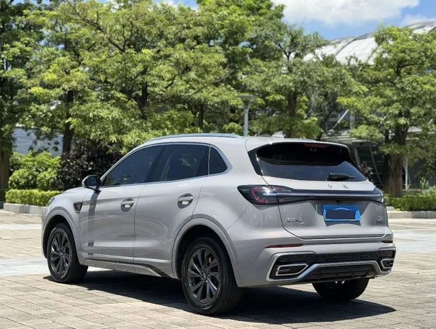 HongQi 2023 HS5 2.0T Flag Enjoy Pro Edition Automatic Gear 4