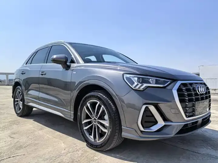 Audi Q3 2022 35 TFSI Enterprising Dynamic 10