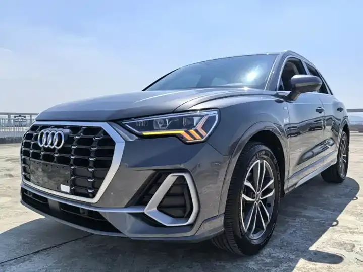 Audi Q3 2022 35 TFSI Enterprising Dynamic 2