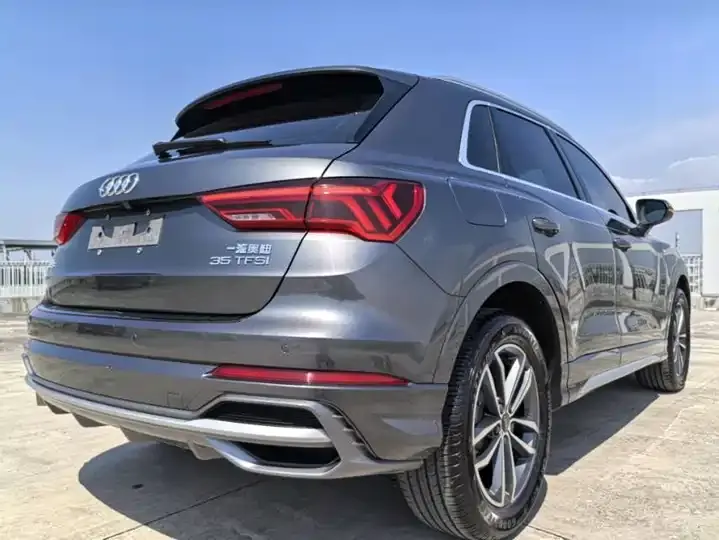 Audi Q3 2022 35 TFSI Enterprising Dynamic 9