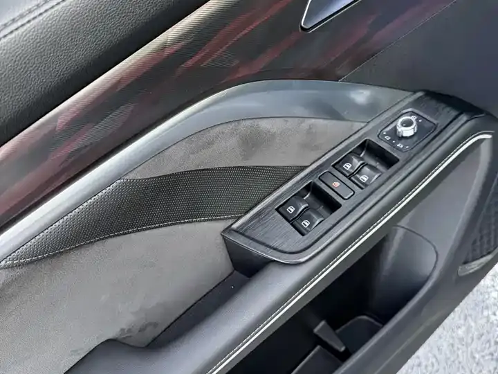 Haval H6 2023 National Tide Edition 1.5T Auto Champion Edition 10