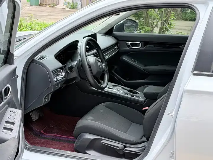 Civic 2023 2.0L e:HEV Pioneer Edition 6