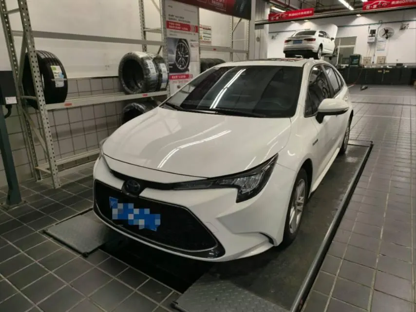 Toyota 2022 Lei Ling Shuangqing 1.8H Stepless Deluxe Edition Automatic Gear - View 1