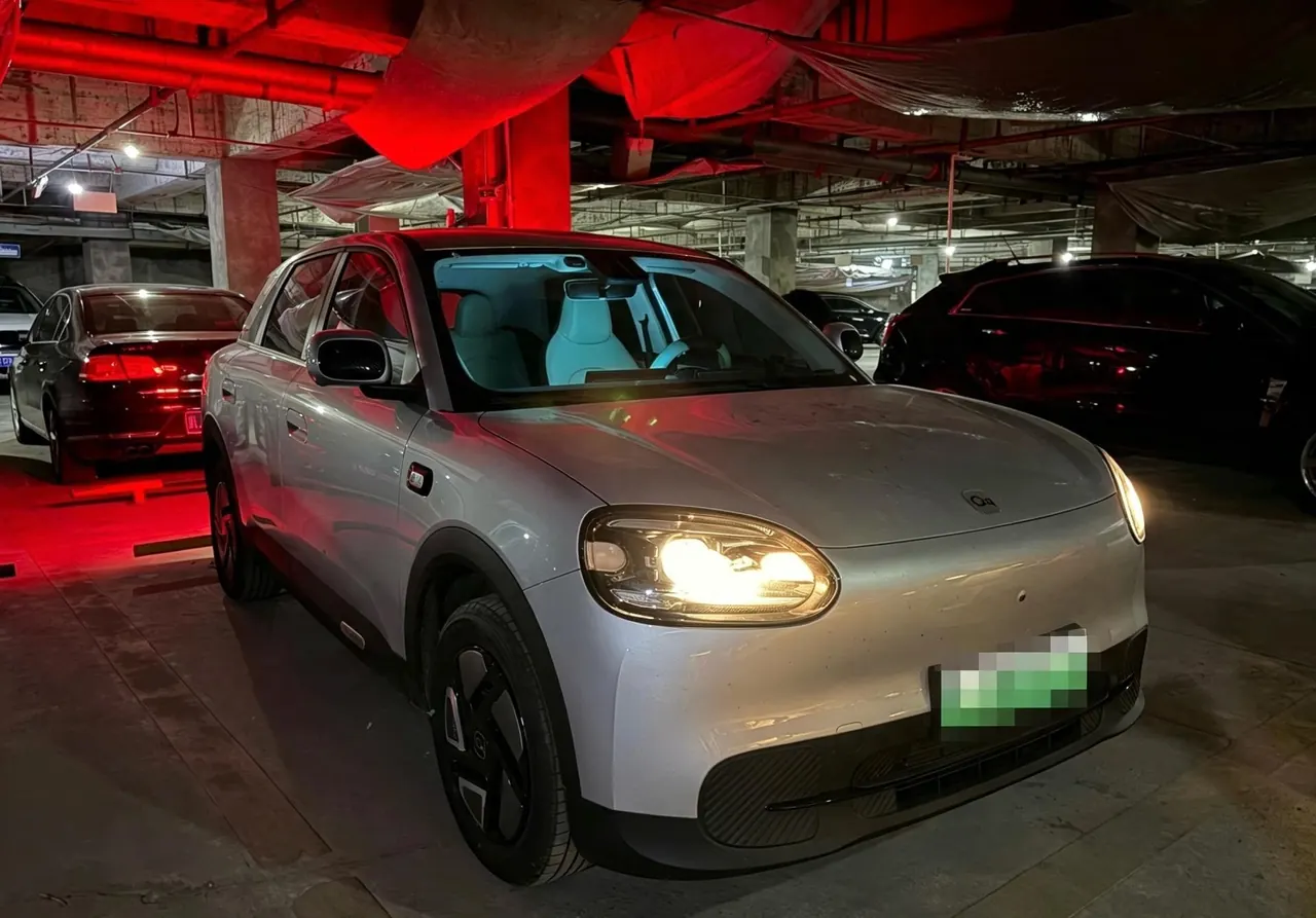 Chery 2026 QQ3 EV 420 Sharing Edition Automatic Gear 2