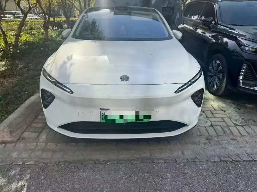 NIO 2022 ET 5 100kWh automatic gear 2