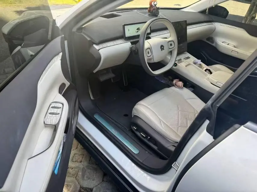 NIO 2022 ET 5 100kWh automatic gear 5