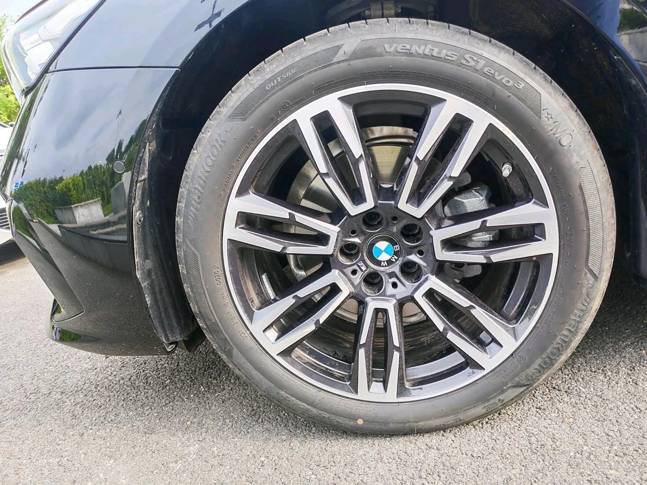 BMW 5 Series 2026 525Li 48V 2.0T M Sports Suit (Modified) Automatic Gear 17