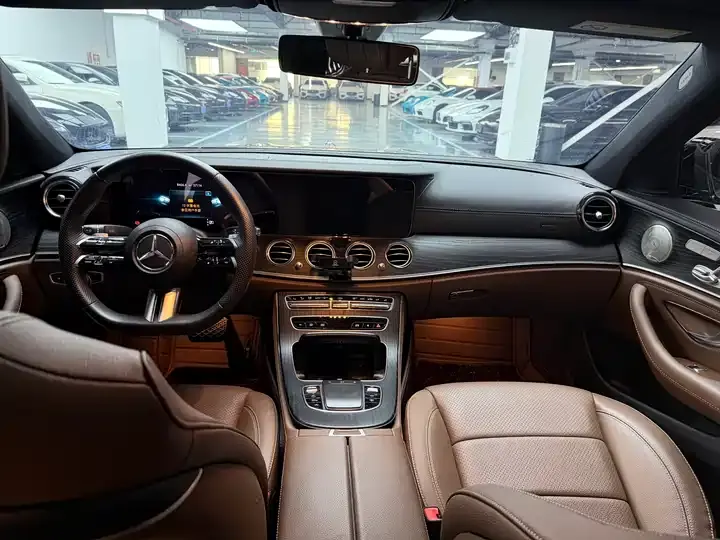 Mercedes Benz E-Class 2023 E 300 L Fashion 8
