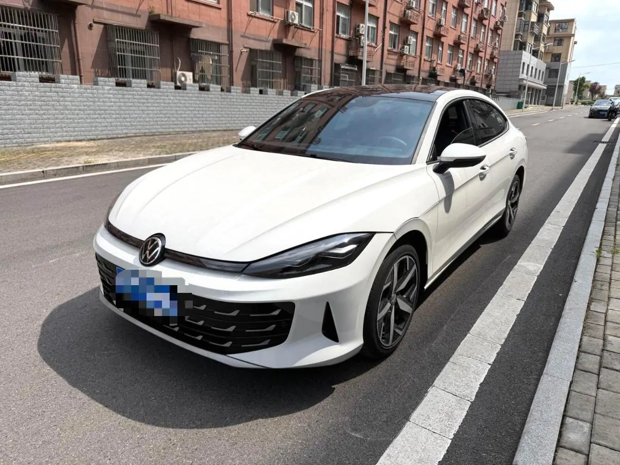 Volkswagen 2026 Ling Du L 1.5TSI 300TSI Ling Feng Edition Automatic Gear - View 1