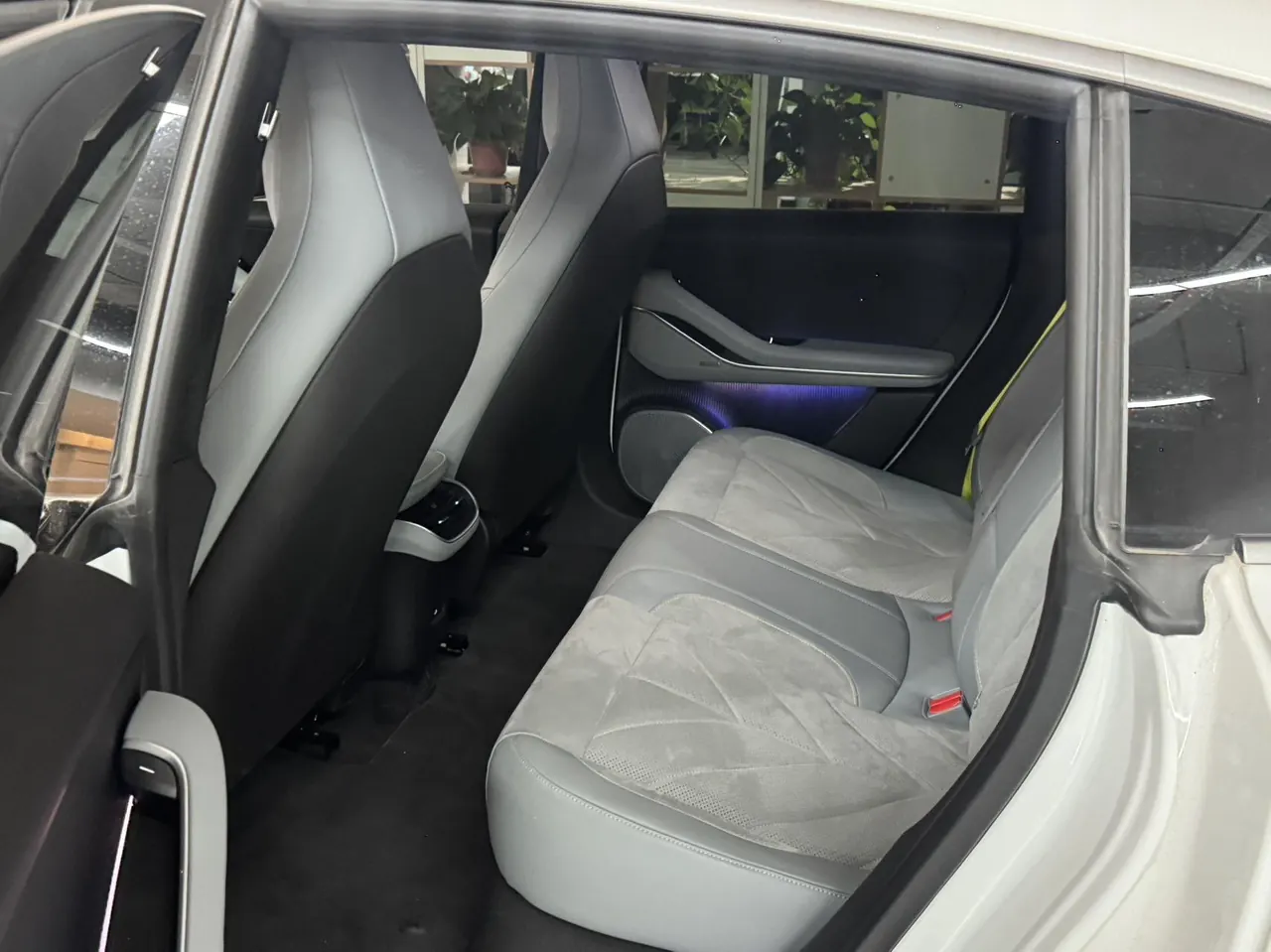 NIO 2025 ET5 Championship Commemorative Edition 75kWh Automatic 4