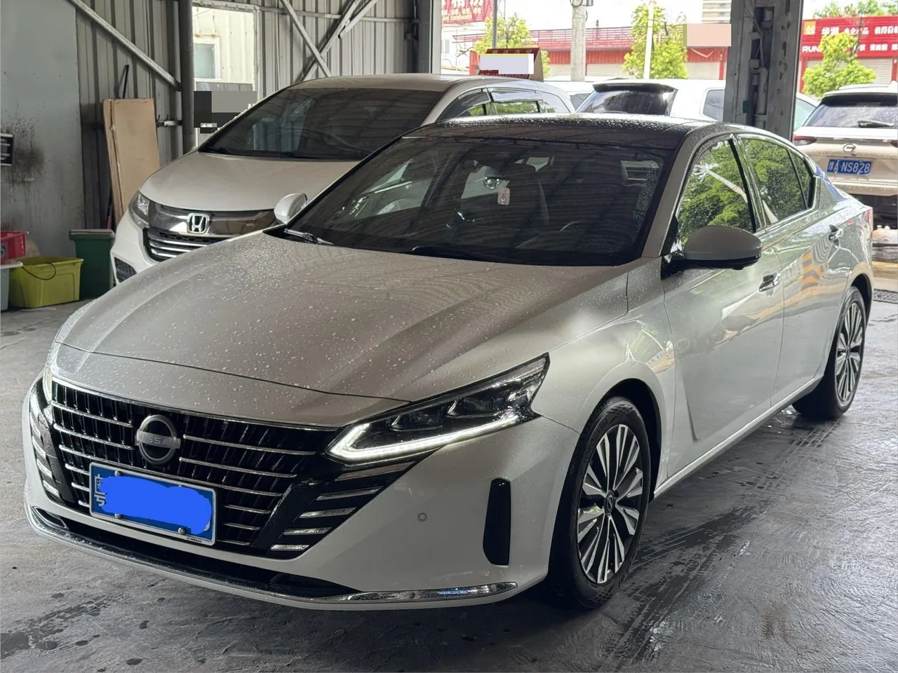 Open image lightbox: Nissan 2022 Teana 2.0 stepless XL-Upr premium version automatic gear