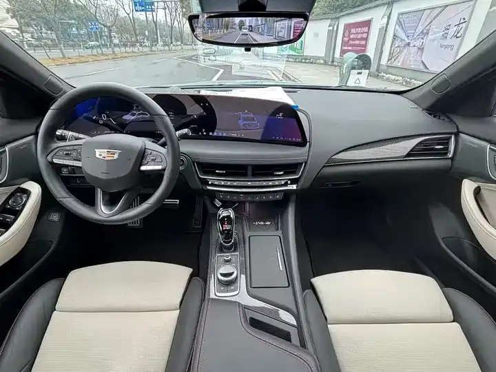 Cadillac CT5 2025 28T Track Performance Edition Ultimate Track Optional Package 7