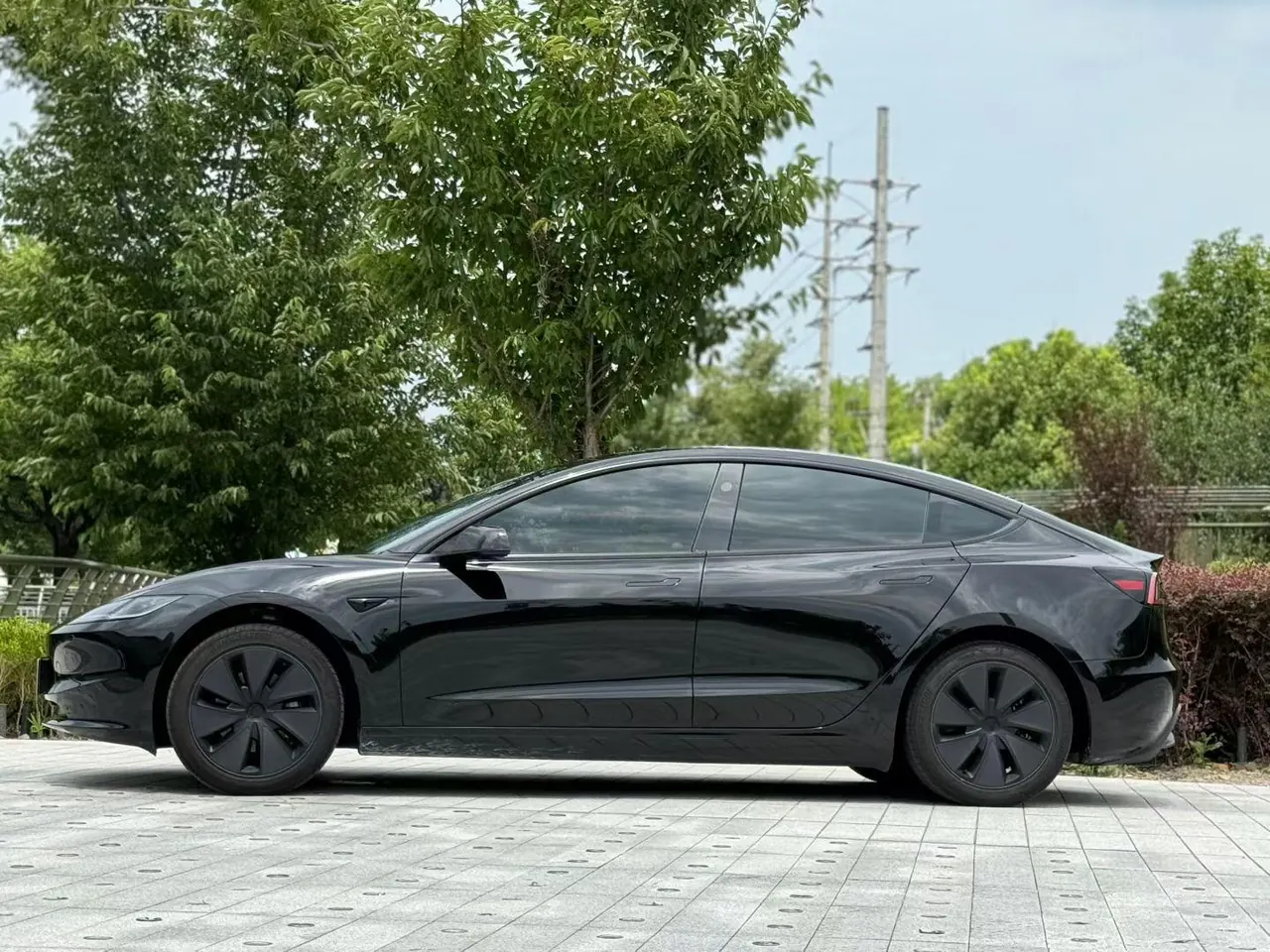 Tesla 2025 Model 3 long endurance rear wheel drive version (modified) automatic gear 2