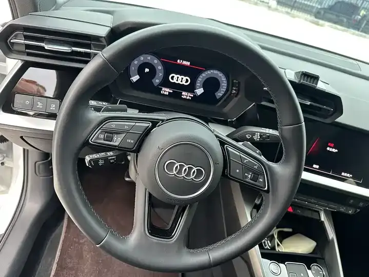 Audi A3 2023 Sportback 35 TFSI Fashion Elegant 12