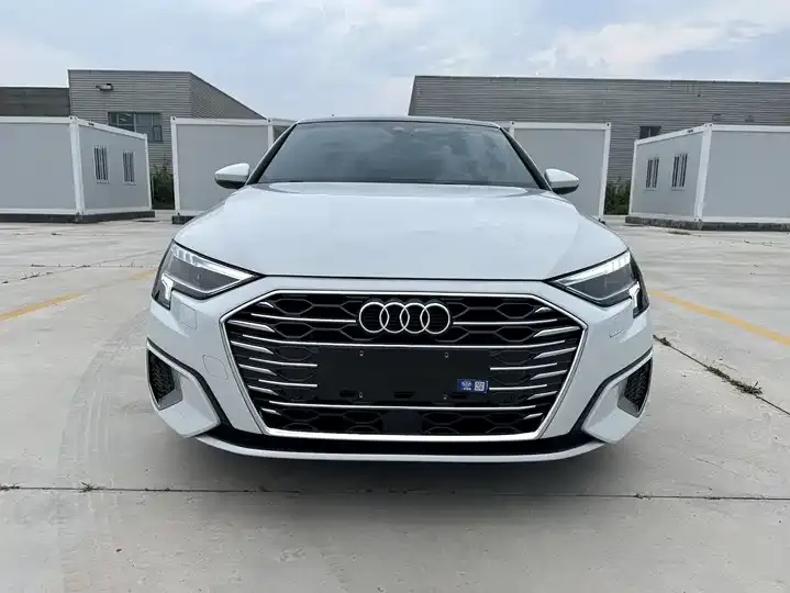 Audi A3 2023 Sportback 35 TFSI Fashion Elegant 2