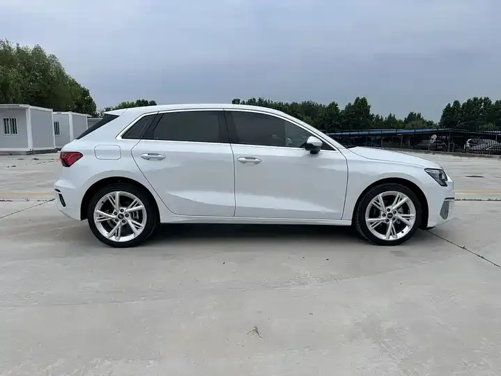 Audi A3 2023 Sportback 35 TFSI Fashion Elegant 6
