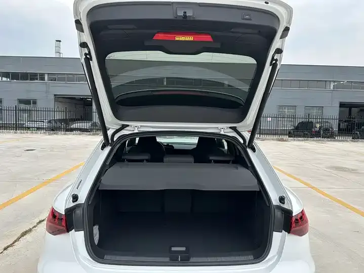 Audi A3 2023 Sportback 35 TFSI Fashion Elegant 7