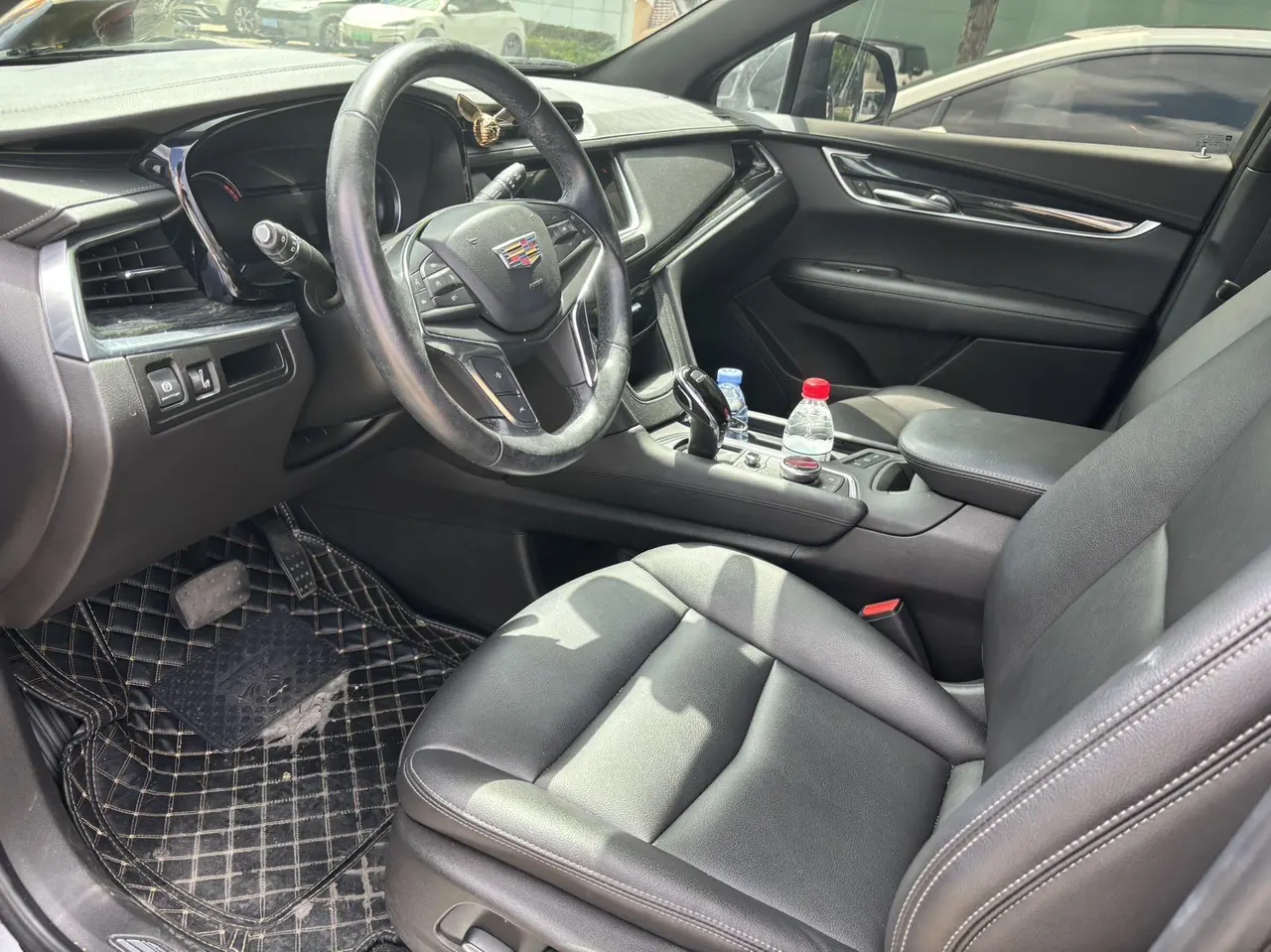 Cadillac 2022 XT5 48V 2.0T Two-Drive Luxury Automatic Gear 2