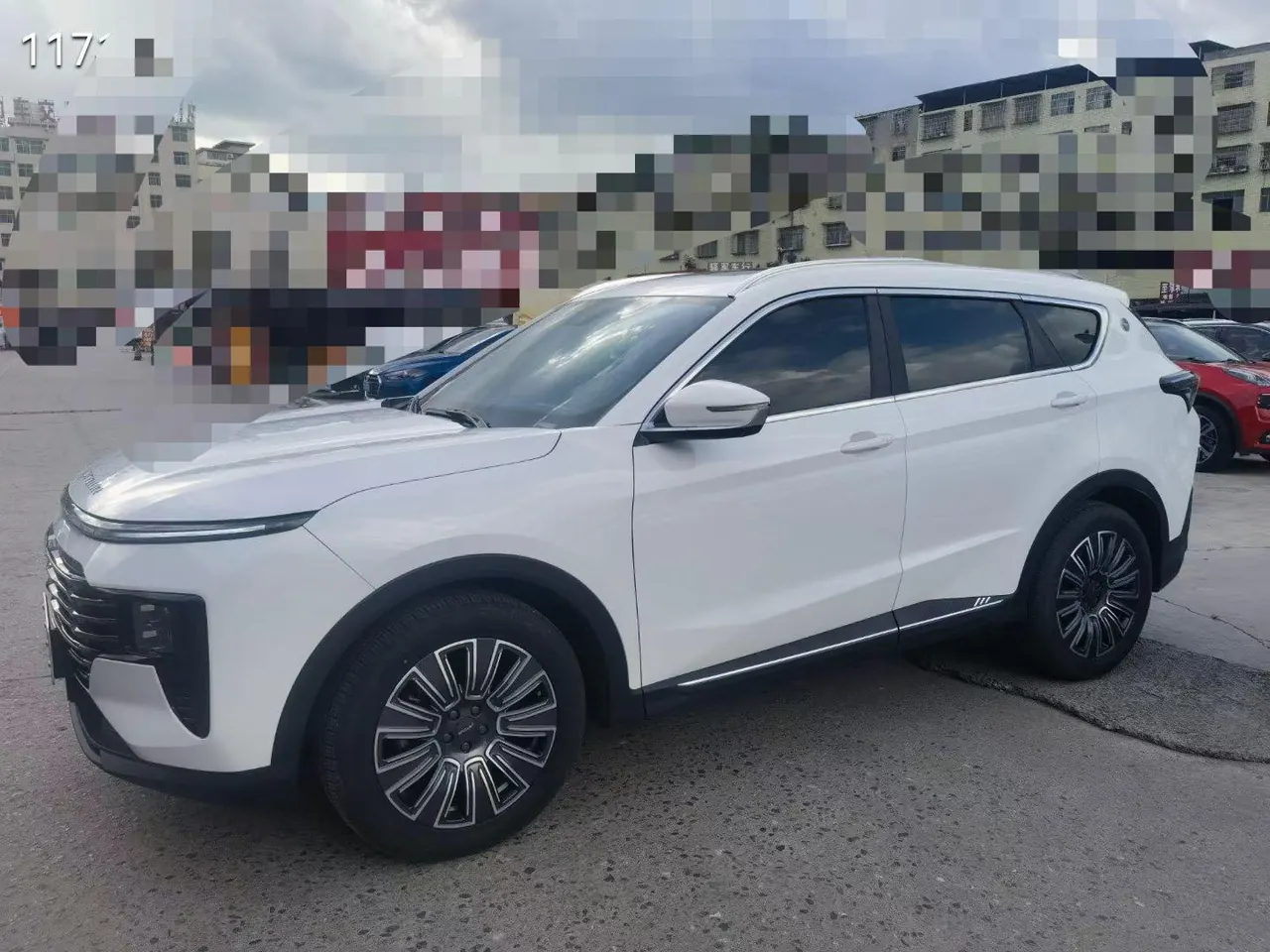 Jetour 2025 X70 PLUS 1.5T Deluxe Edition 5-seat Automatic Gear 3