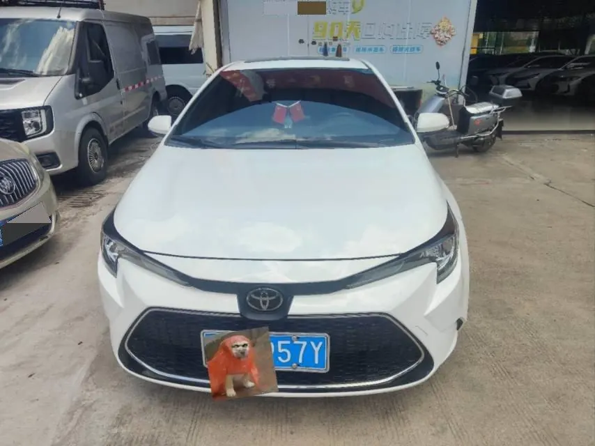 Toyota 2022 Lei Ling 1.2T Stepless 185T Deluxe Automatic Gear 2