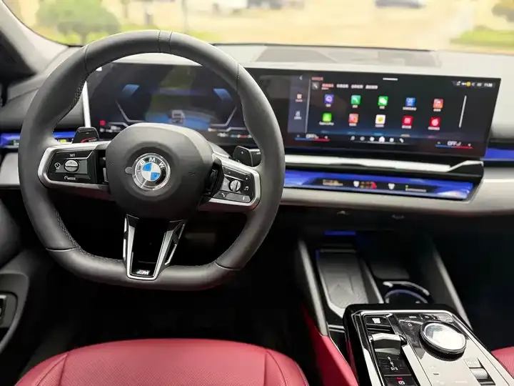 BMW 5 Series 2024 525Li M Sports Suit 5