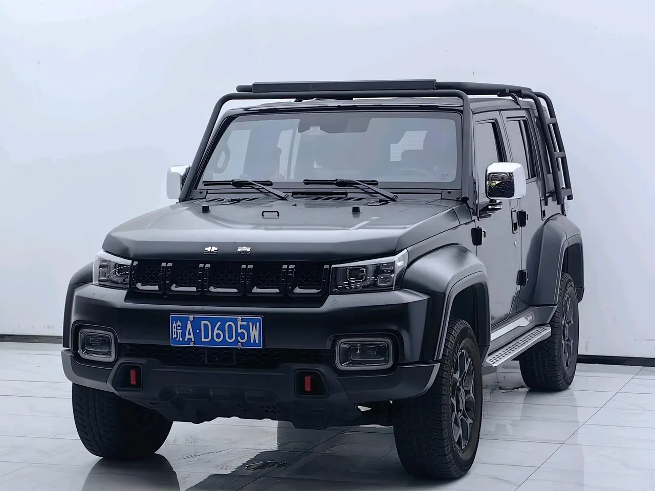 Beijing 2021 BJ40 2.3T Four-wheel Drive Blade Hero Edition Extreme Automatic Gear - View 1