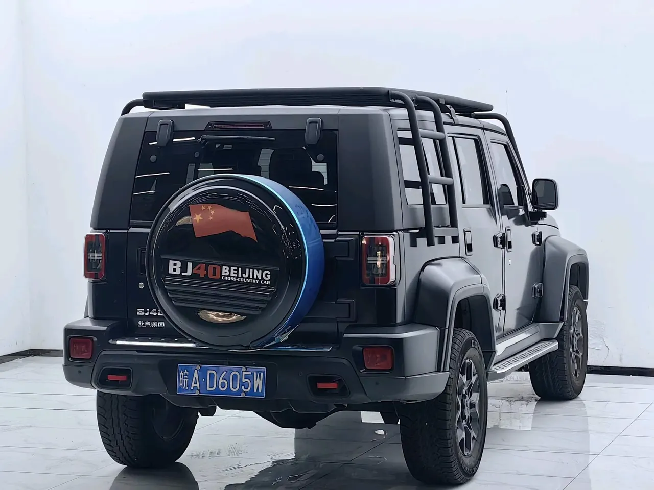 Beijing 2021 BJ40 2.3T Four-wheel Drive Blade Hero Edition Extreme Automatic Gear 13