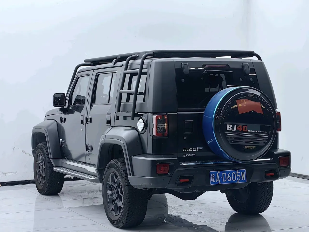 Beijing 2021 BJ40 2.3T Four-wheel Drive Blade Hero Edition Extreme Automatic Gear 15