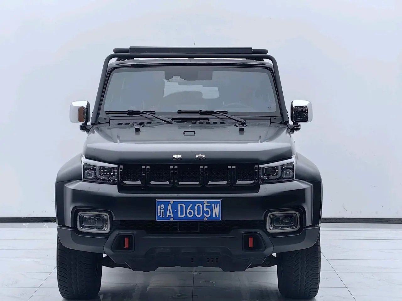 Beijing 2021 BJ40 2.3T Four-wheel Drive Blade Hero Edition Extreme Automatic Gear 2
