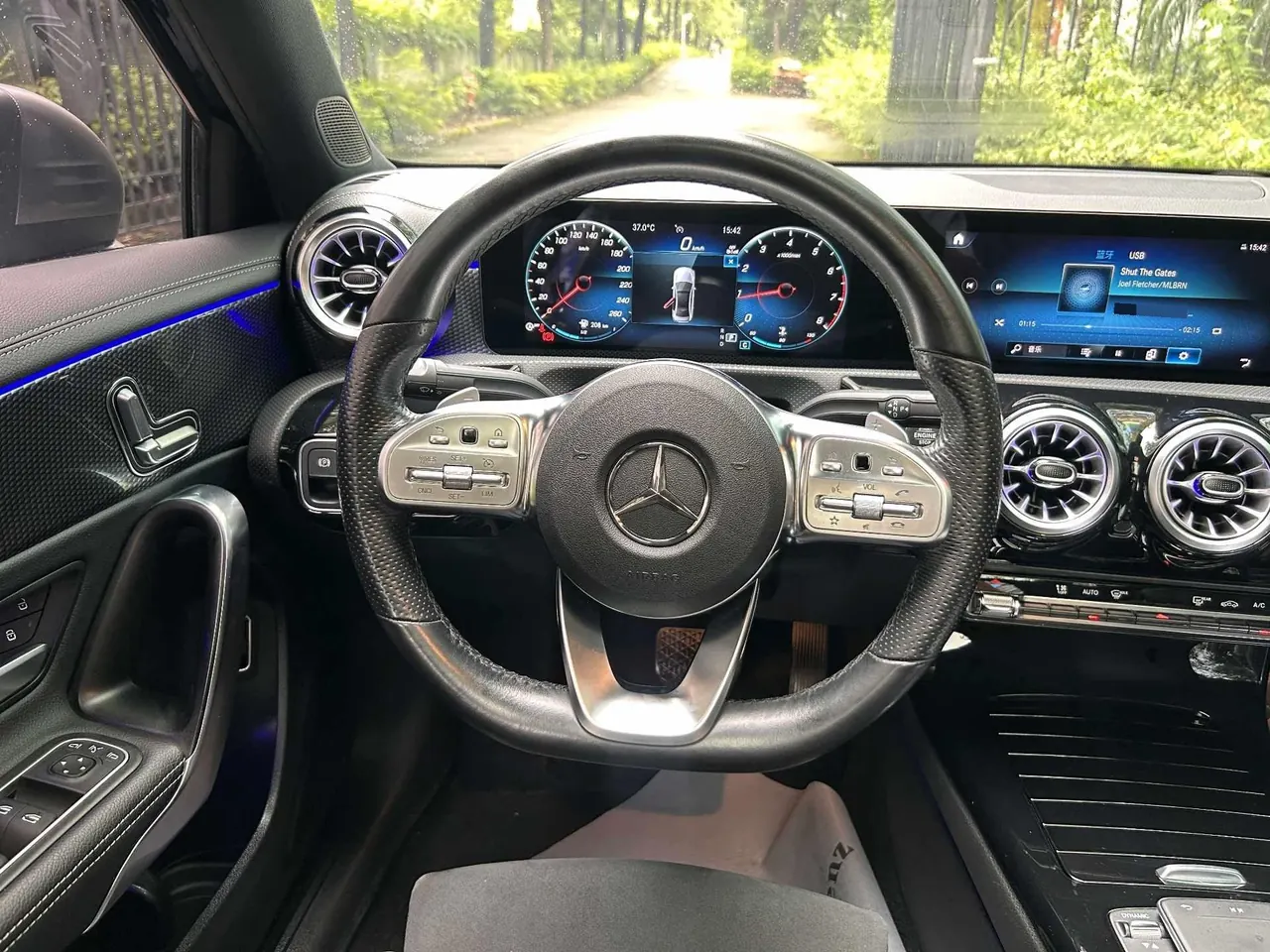 Mercedes Benz Class A 2022 A 200 L 1.3T Fashion (Change 3) Automatic 7