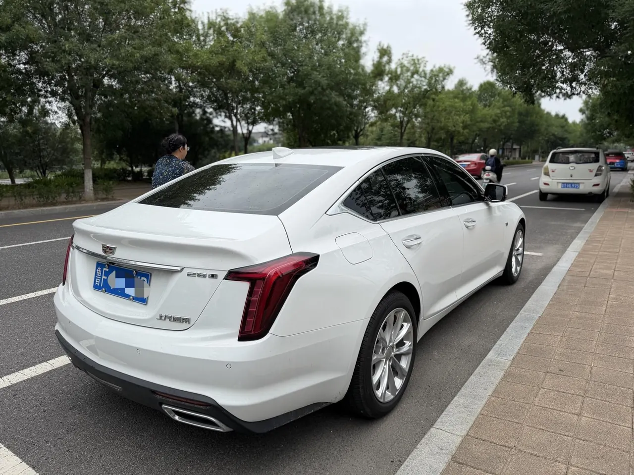 Cadillac 2022 CT5 2.0T 28T luxury automatic gear 3
