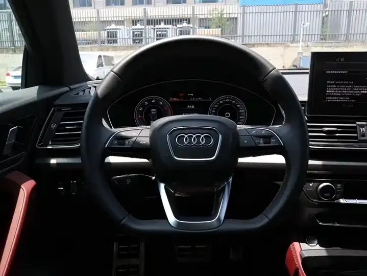 Audi Q5L 2025 45th Anniversary Collection 40 TFSI Deluxe Dynamic 7