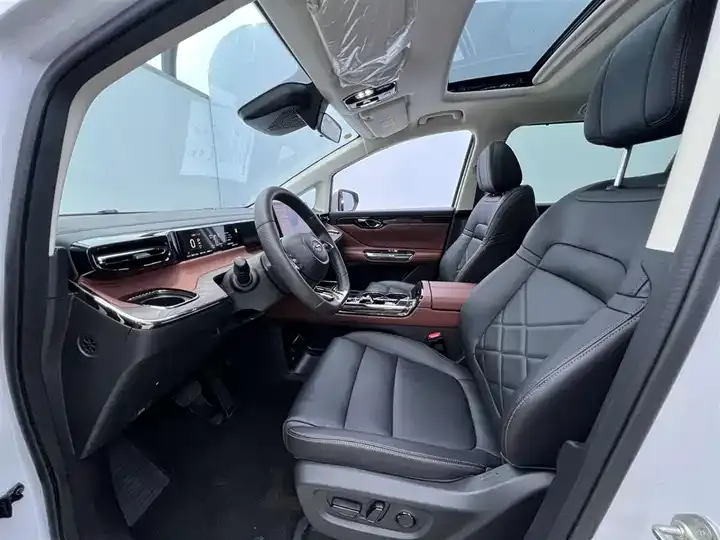 Chuanqi E8 PHEV 2024 150km MAX 10