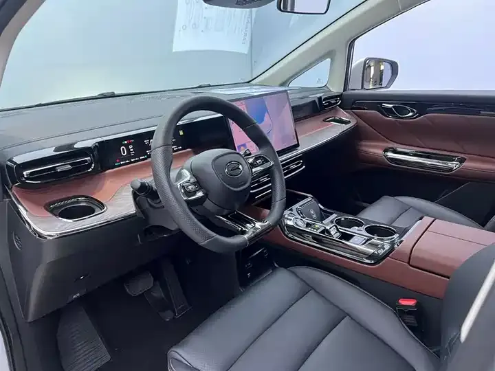 Chuanqi E8 PHEV 2024 150km MAX 8