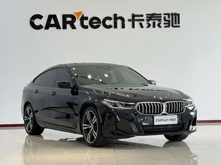 BMW 6 GT 2022 630i M sports suit 3