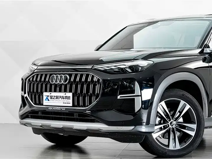 Audi Q6 2025 40 TFSI quattro Commemorative Edition Feather Forest Set 7 3