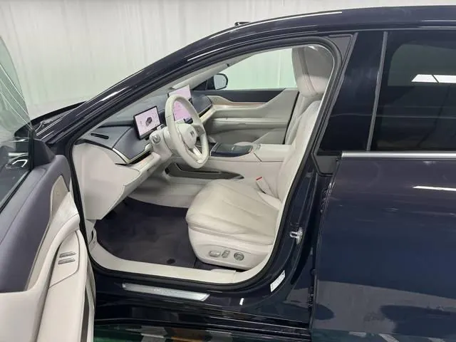 Buick 2026 to the border L7 Avia automatic gear 3