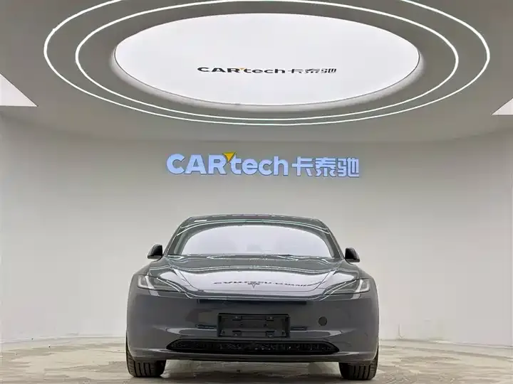 Model 3 2023 rear-wheel drive version 3