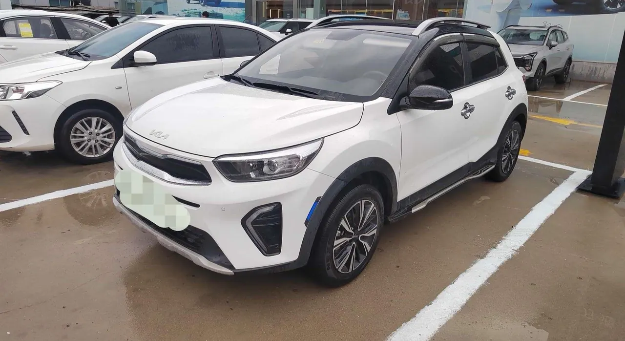 Открыть галерею: Kia 2021 Yi Run 1.4 Stepless Sunroof Automatic Transmission