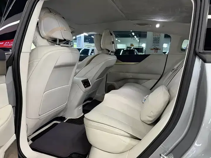Buick ZhiJing L7 2025 Avia 6