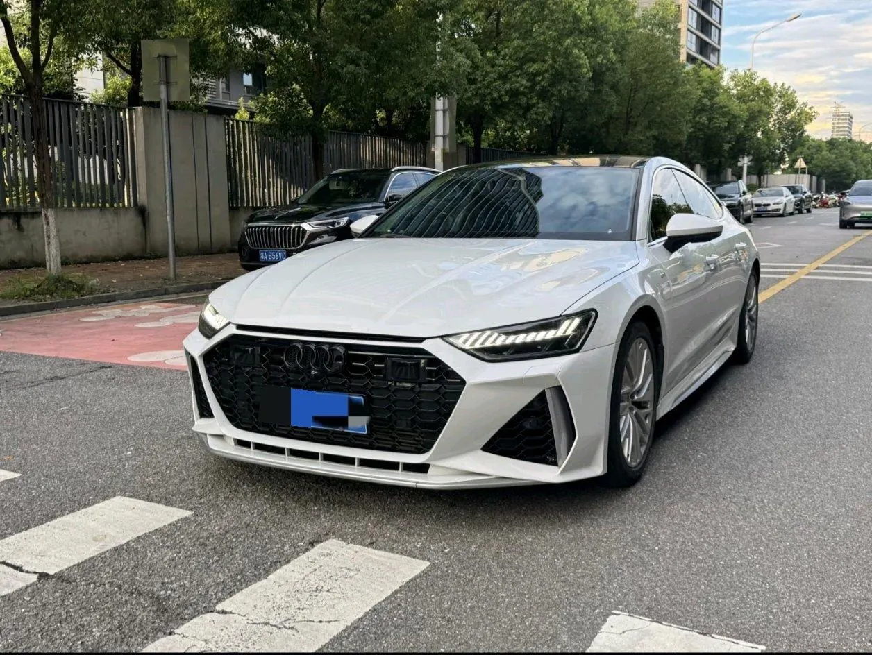 Открыть галерею: Audi A7 (Imported) 2021 A7 Sportback 2.0TFSI 45TFSI Automatic Gear Selection