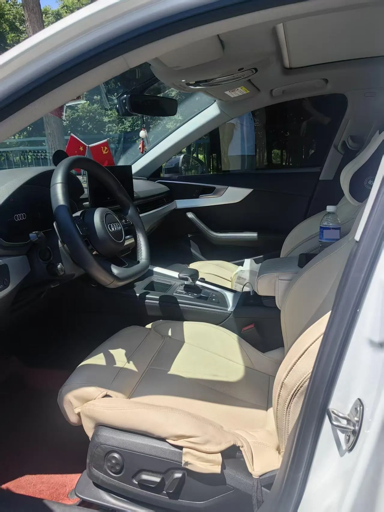 Audi 2022 A4L 2.0TFSI 40TFSI Deluxe Dynamic Automatic 5