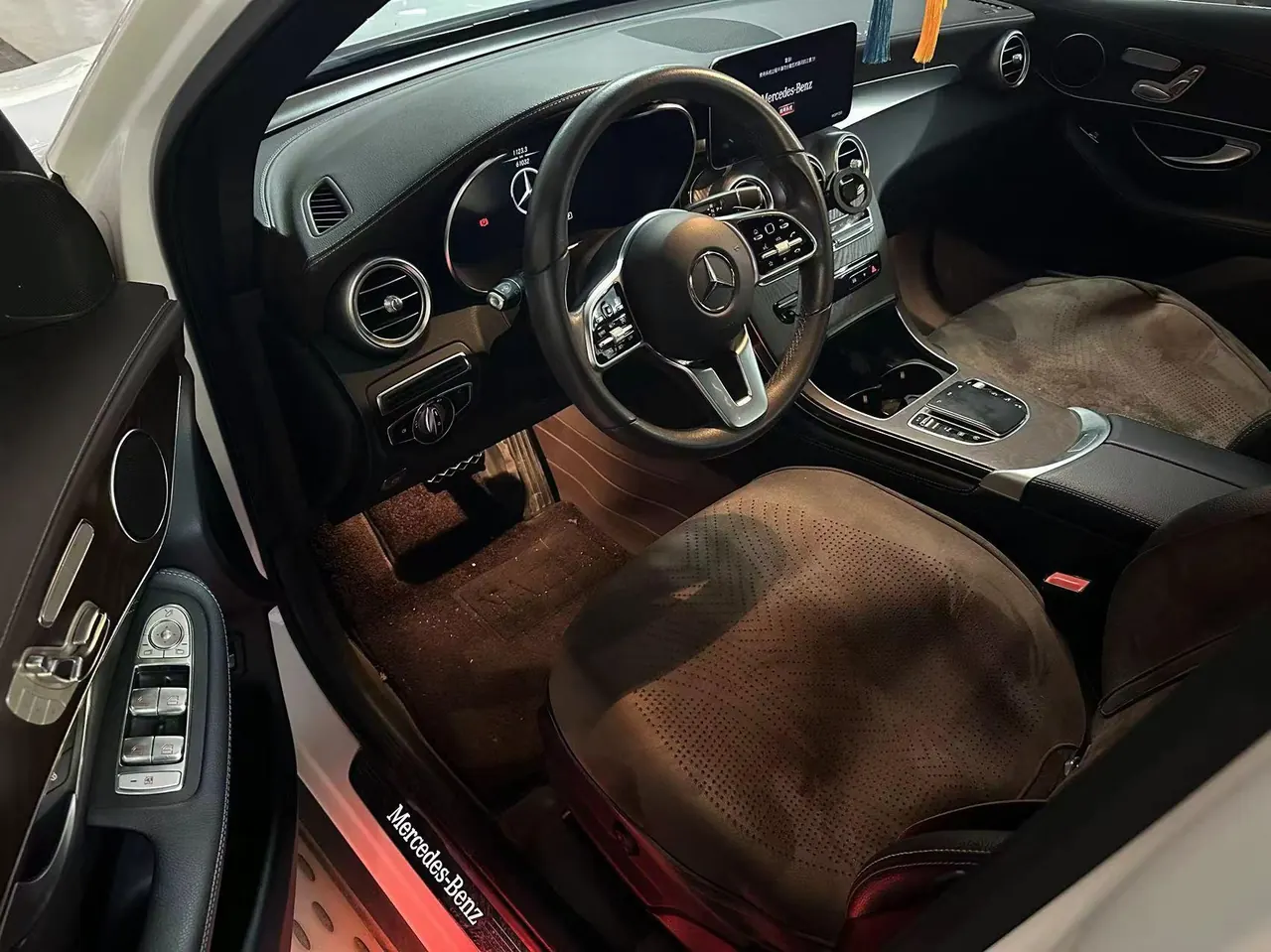 Mercedes Benz 2020 GLC 300 L 4MATIC 2.0T Dynamic Automatic 5