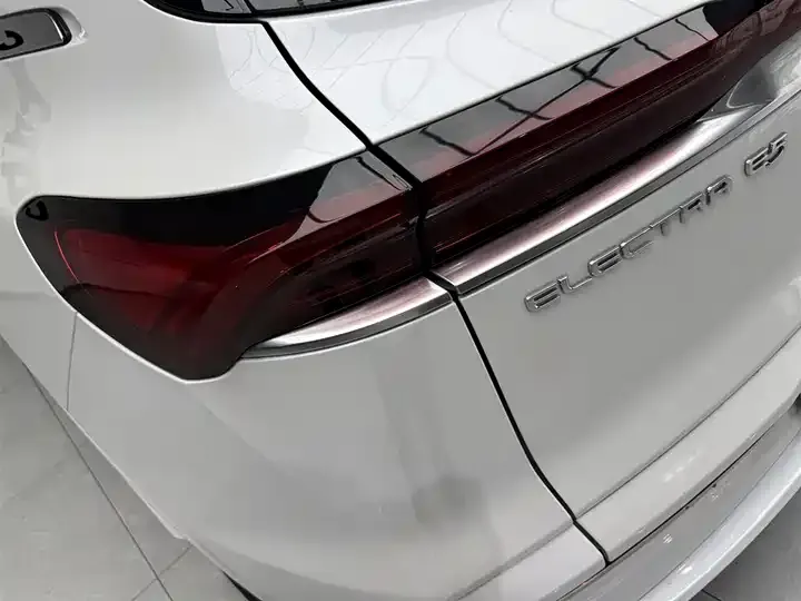Buick E5 2025 620KM Premium Edition 8